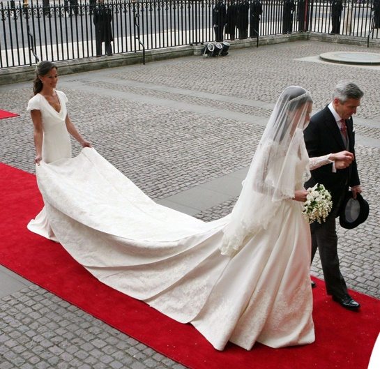 matrimonio-duchi-William-e-Catherine-29-aprile-2011-abito-Alexander-McQueen1245
